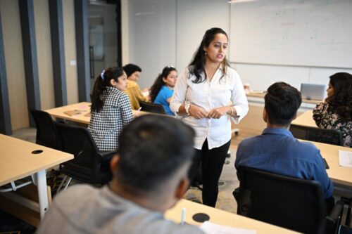 Give Better Answers featured image-teacher asking student a question, student answers